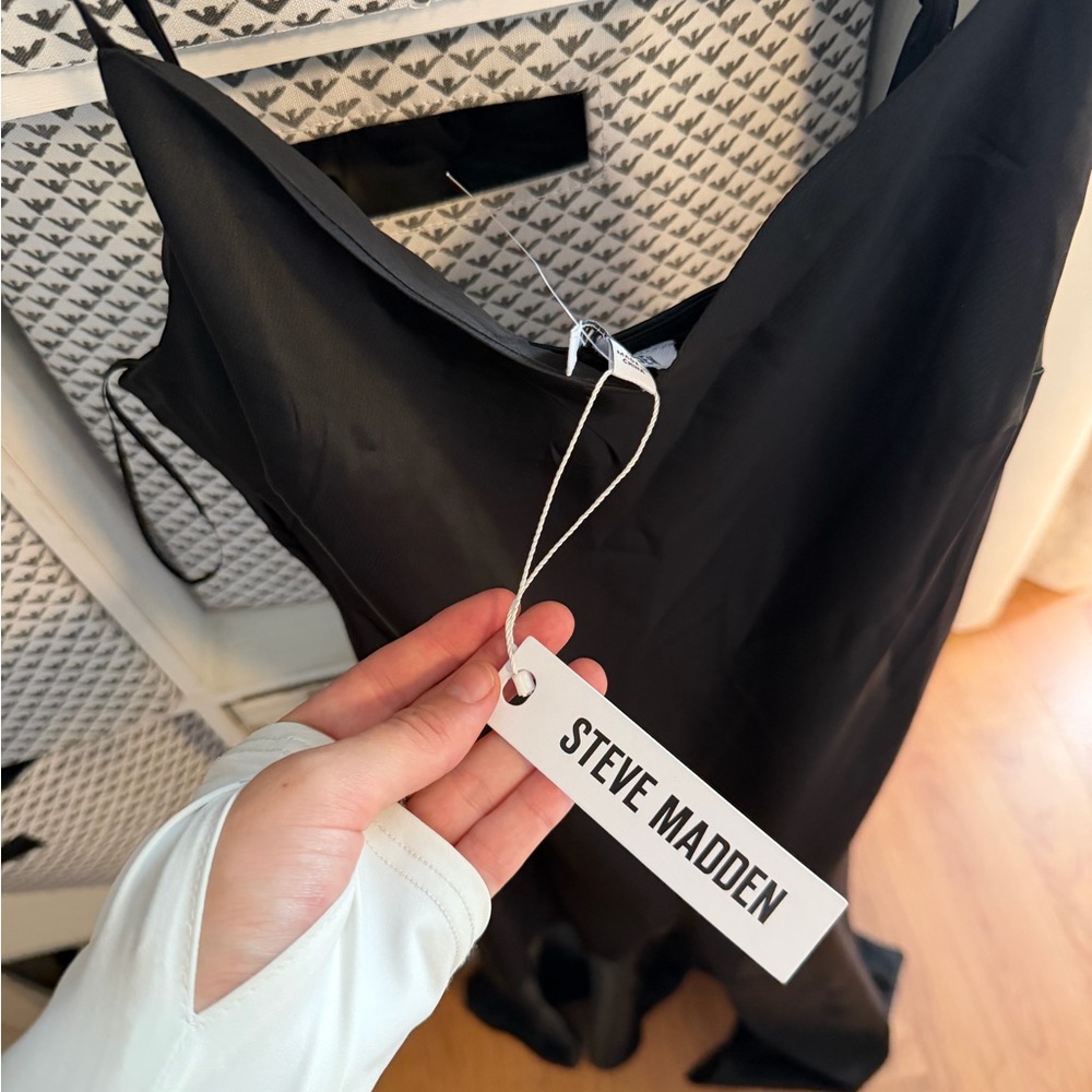 STEVE MADDEN dress - Picture 11 of 13